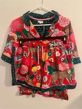 Women’s Tropical Animal Print Short Sleeve Tee and Shorts Pajama Set